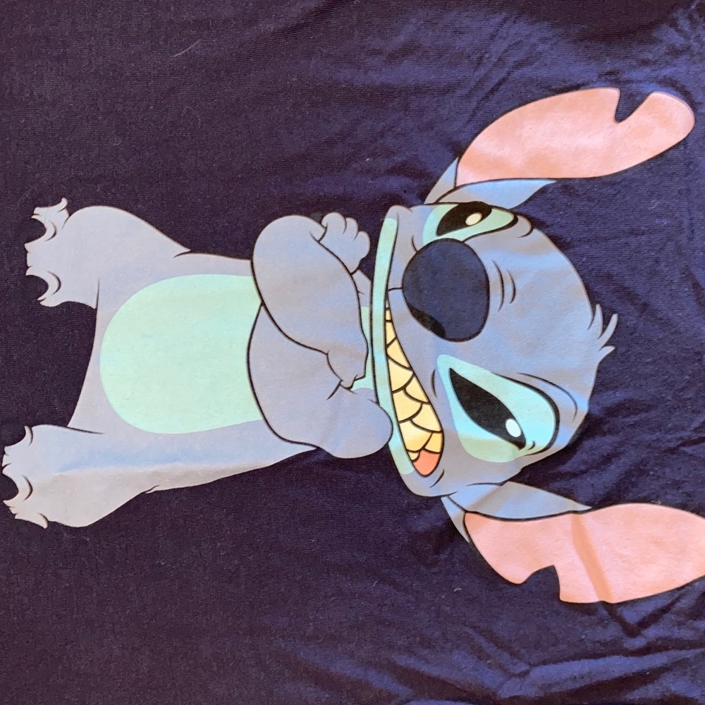 Dark blue stitch shirt size XS